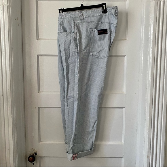 Jag Counter Girlfriend Jeans in Railroad Pinstripe Bleach-Wash Size 22W NWT - Picture 7 of 16